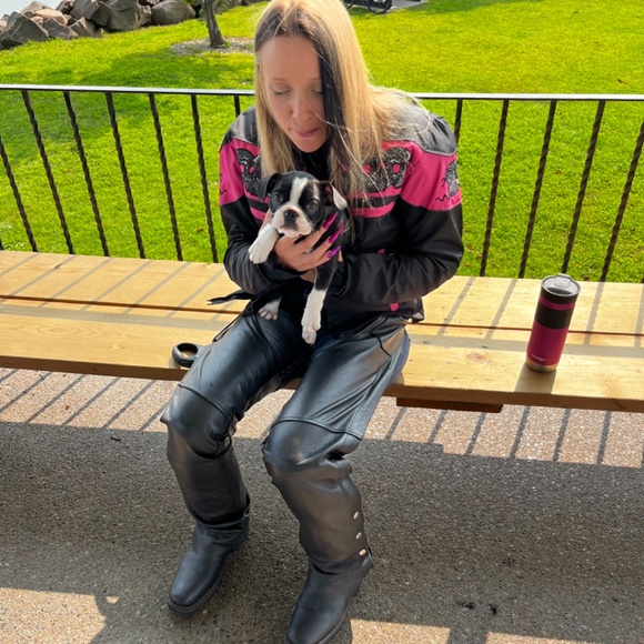 Meet your Posher, Molly - Picture 10 of 16